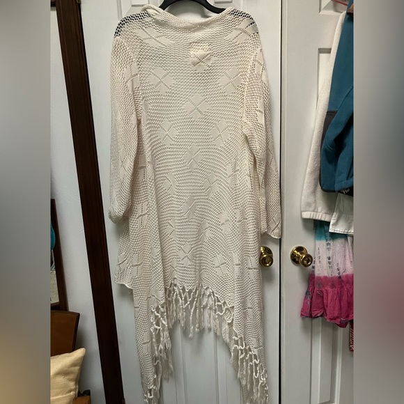 O’Neill Pool/beach coverup. Ecru lace long-flowy summer.Classy, handtied hem! Lg - Picture 5 of 7